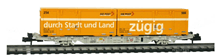 Creanorm-5012-Containerwagen-SBB-mit-Postcontainern_durch-Stadt-und Land