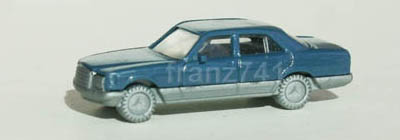 PKWs-Fleischmann-9813-Mercedes-500-SE-graublau