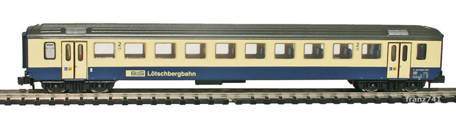 Arnold-Hornby-4062-3-EW-I-Personenwagen-BLS-2Klasse.jpg