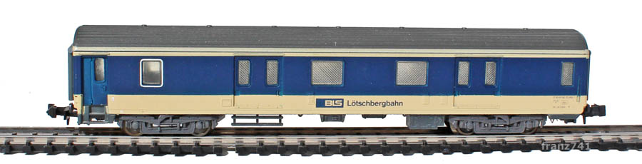 Lima-320389-Gepaeckwagen-BLS-ex-SNCF_1Seite