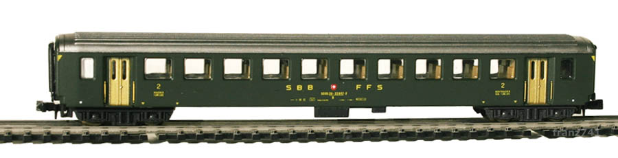 Lima-320813-EW-I-Personenwagen-SBB-2Klasse